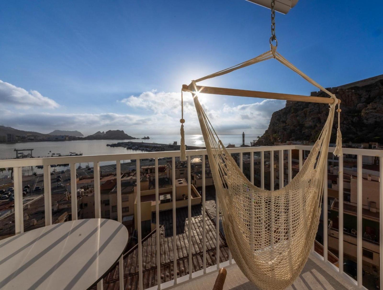 Golden View Aguilas