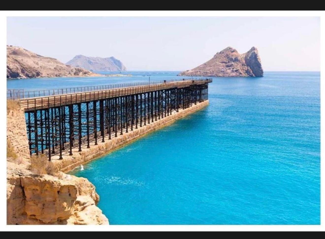 Golden View Aguilas